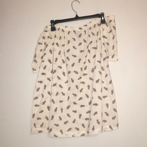 off the shoulder pineapple top